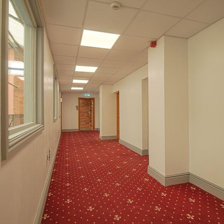 Oyo Hotel Clamart Скънторп Екстериор снимка