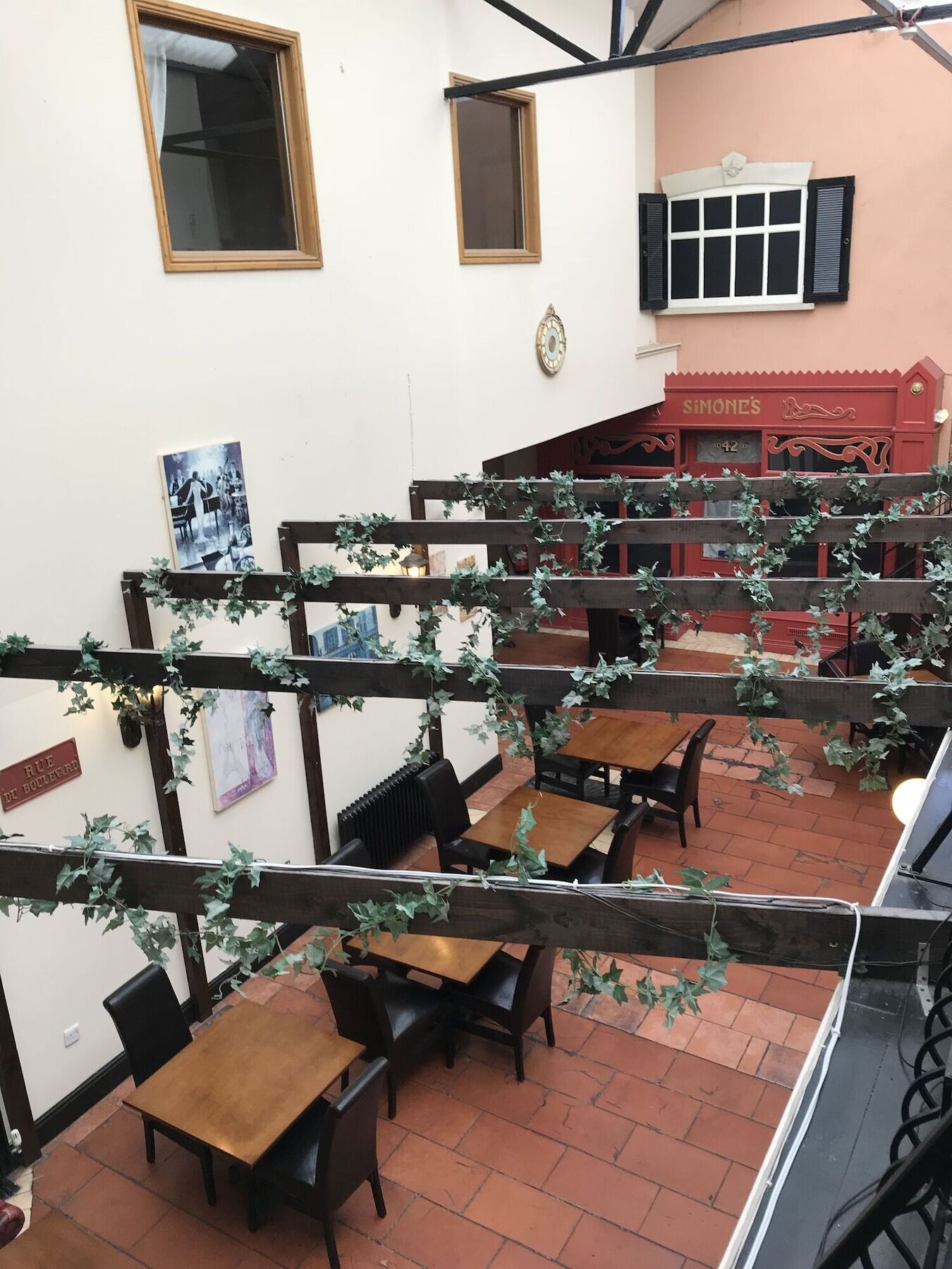 Oyo Hotel Clamart Скънторп Екстериор снимка